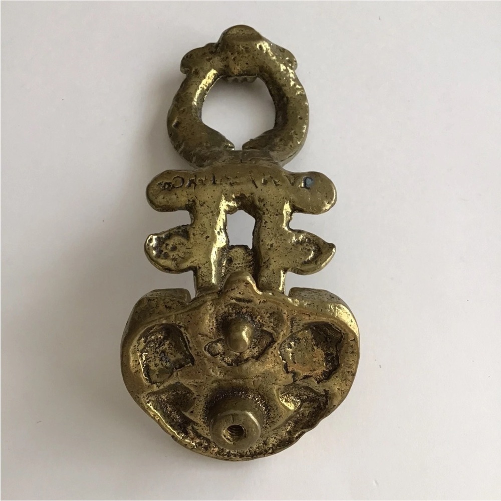 Brass Door Knocker 8 1/2” Byzantine Style Burnished Scroll Ornate Heavy Vintage - Picture 12 of 12